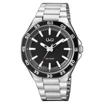 ساعت-مچی-مردانه-کیو-اند-کیو-مدل-qz82j402y